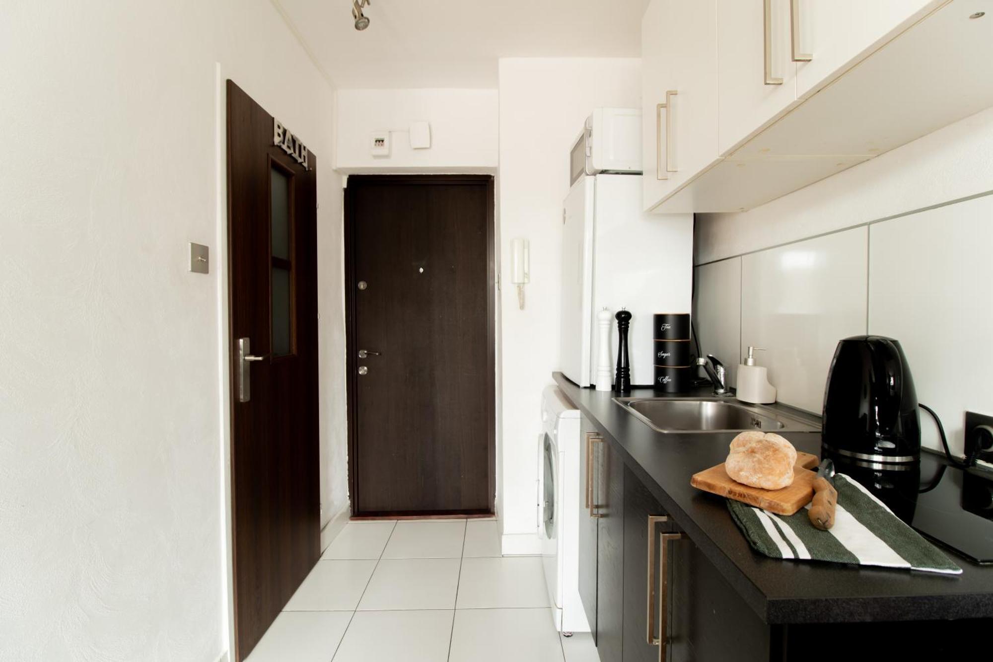 Piotrapartments - Bruna Green City Apartment Varsóvia Exterior foto